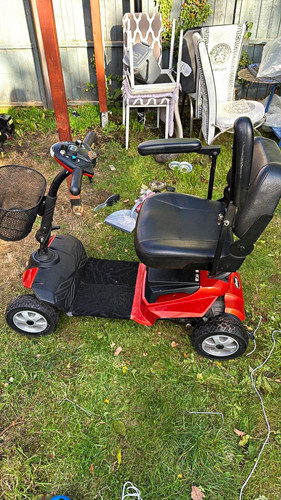 Drive red black wheel - red/black, 4-wheel